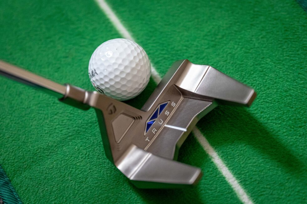 テーラーメイドトラスパター